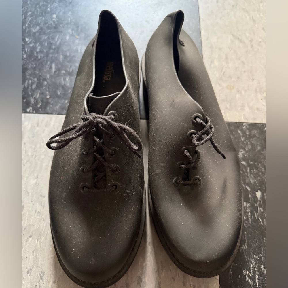 Melissa Matte Black Lace Up Shoes size 9